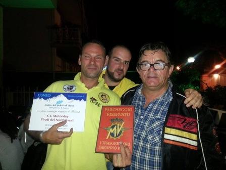 Con la targa ricordo.... MCPS e vietato parcheggiare MV AGUSTA..