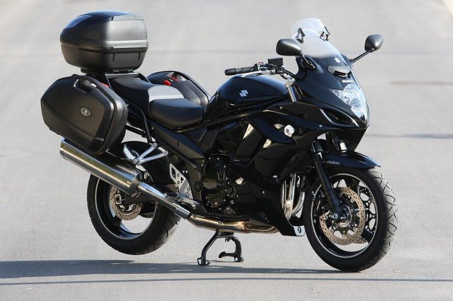 suzuki-gsx1250fa-traveller_4 (1).jpg